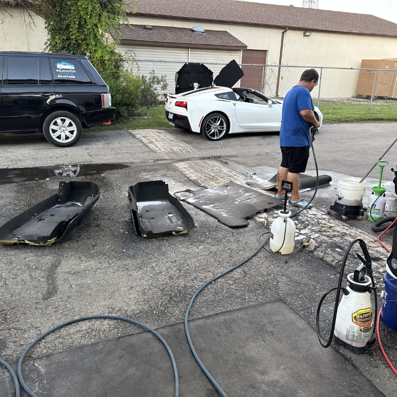 Full interior deep clean with carpets extracted